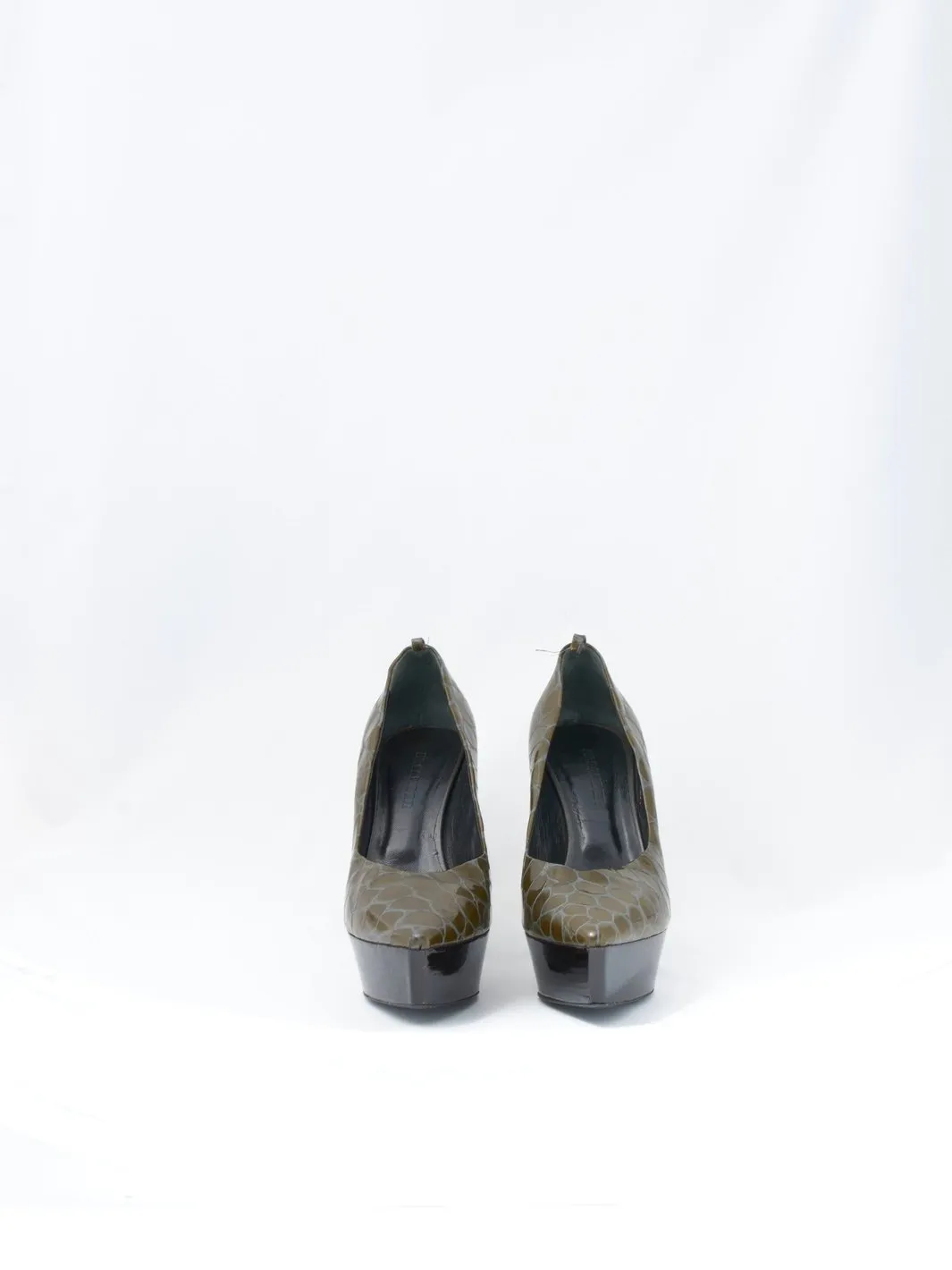 2010 Jil Sander pumps with green crocodile print