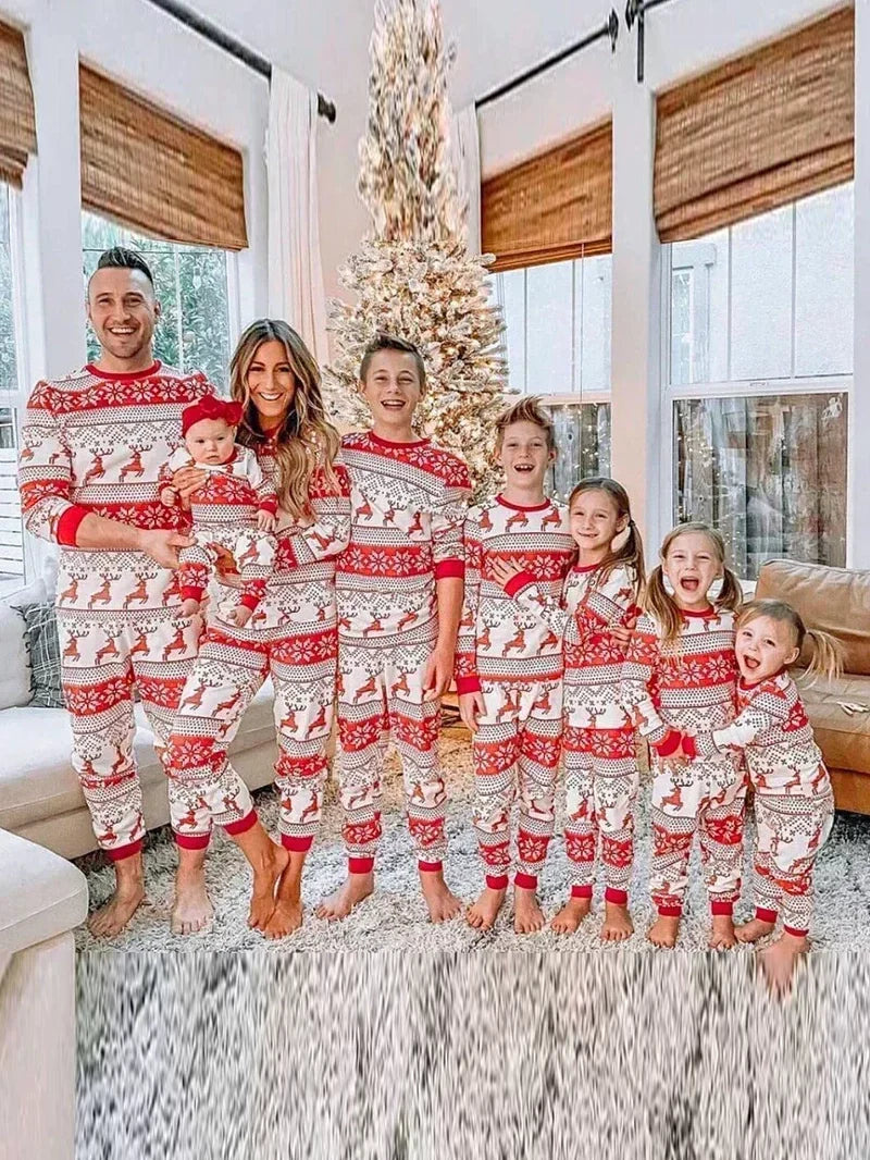 2023 New Winter Christmas Family Pajamas Set Mom Dad Kids Baby Matching Outfits Elk Print Casual Soft Sleepwear Xmas Look Pyjama