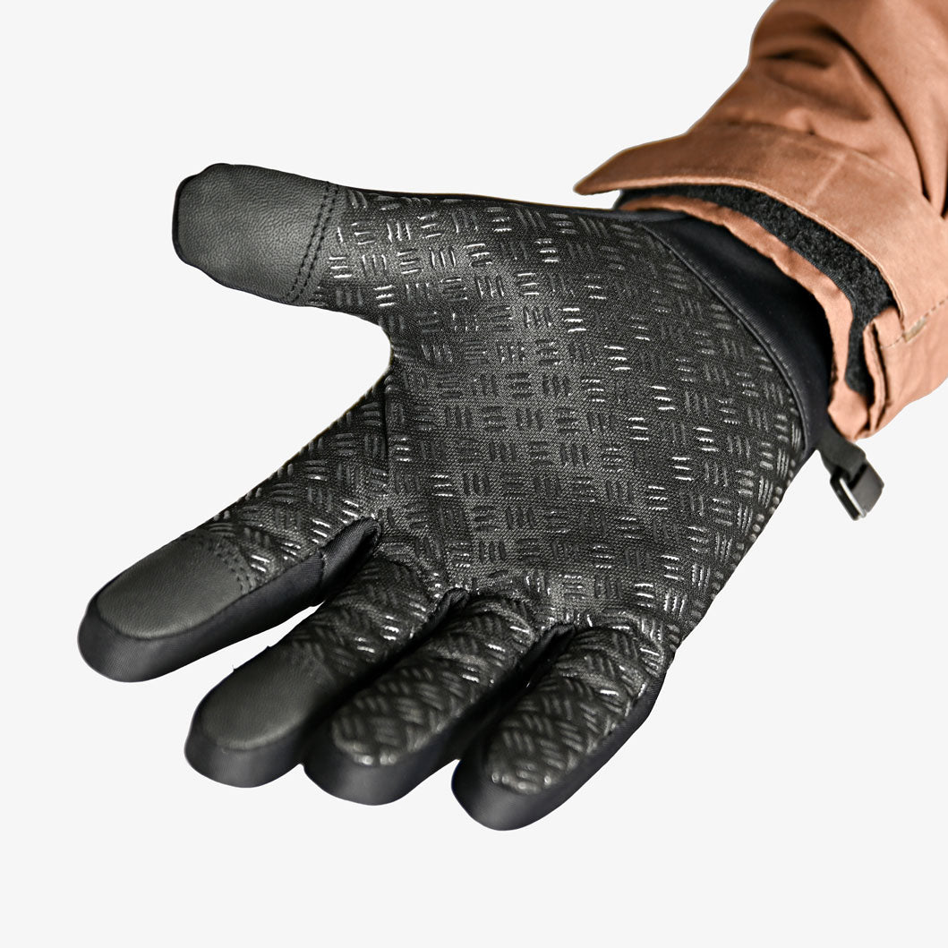 Cruze Touchscreen Gloves | Unisex - Black by Gator Waders