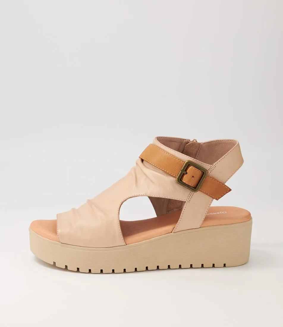 DJANGO & JULIETTE Oliza Cafe Dark Tan Leather Sandals Ns