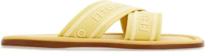 Ferragamo logo-print slip-on style slides Yellow