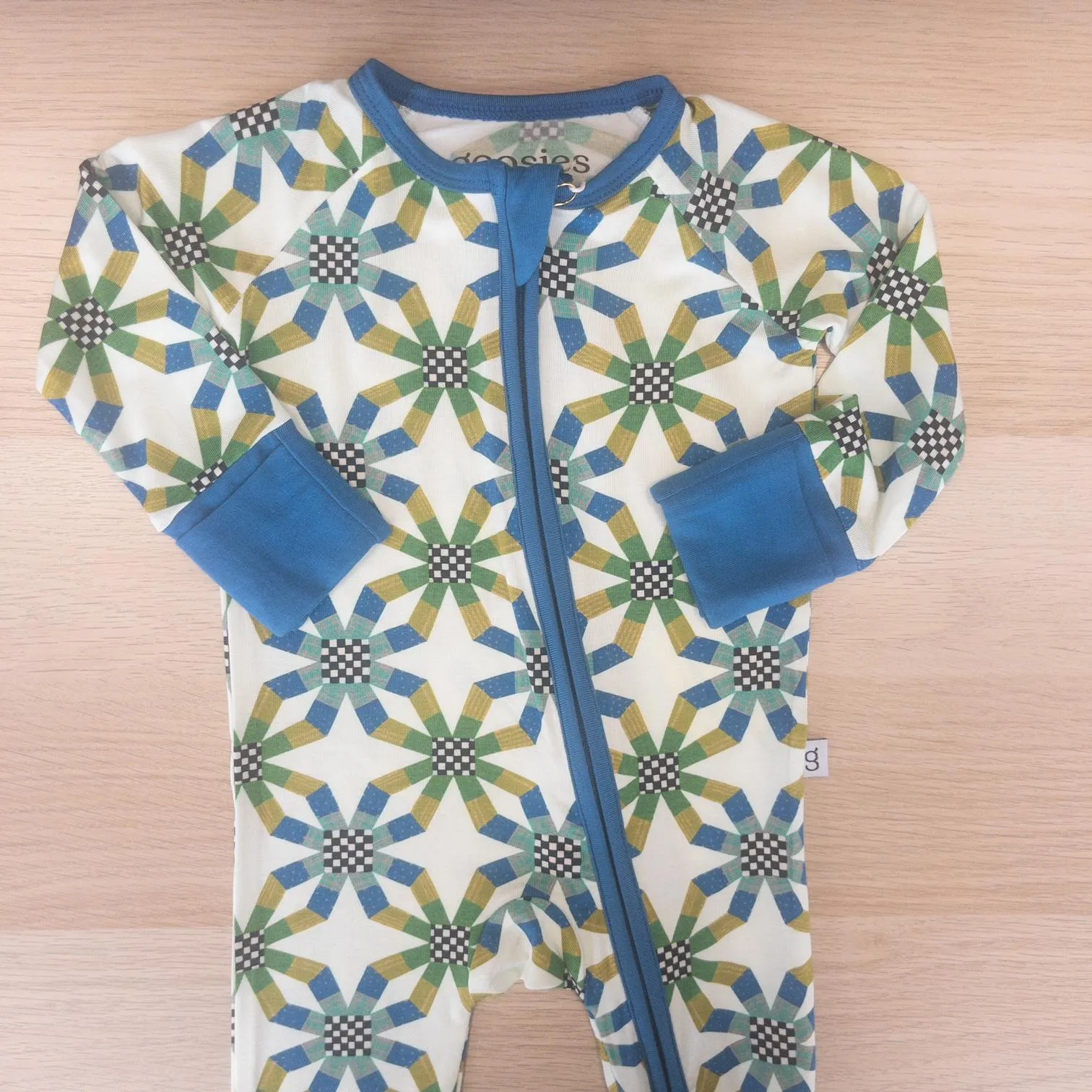 Goosies Romper, Quilt