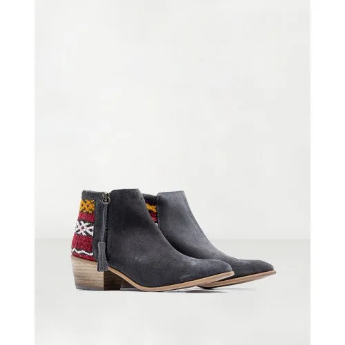 HOWSTY TAHIRA BOOTIE