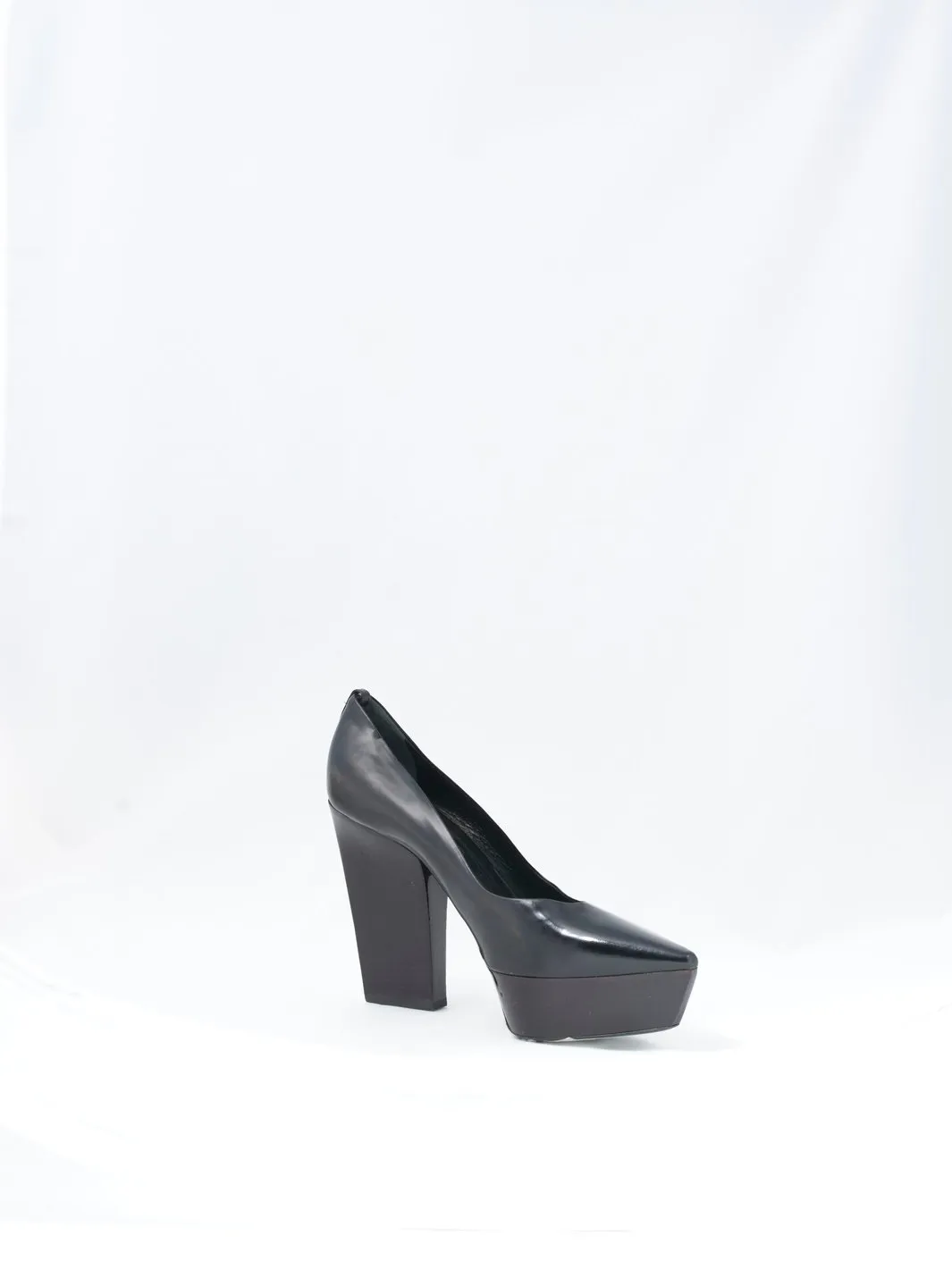 Jil Sander pumps in black patent leather