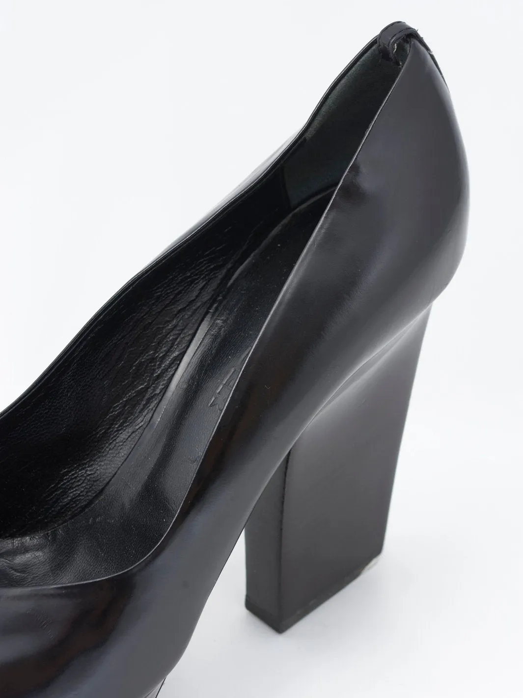 Jil Sander pumps in black patent leather