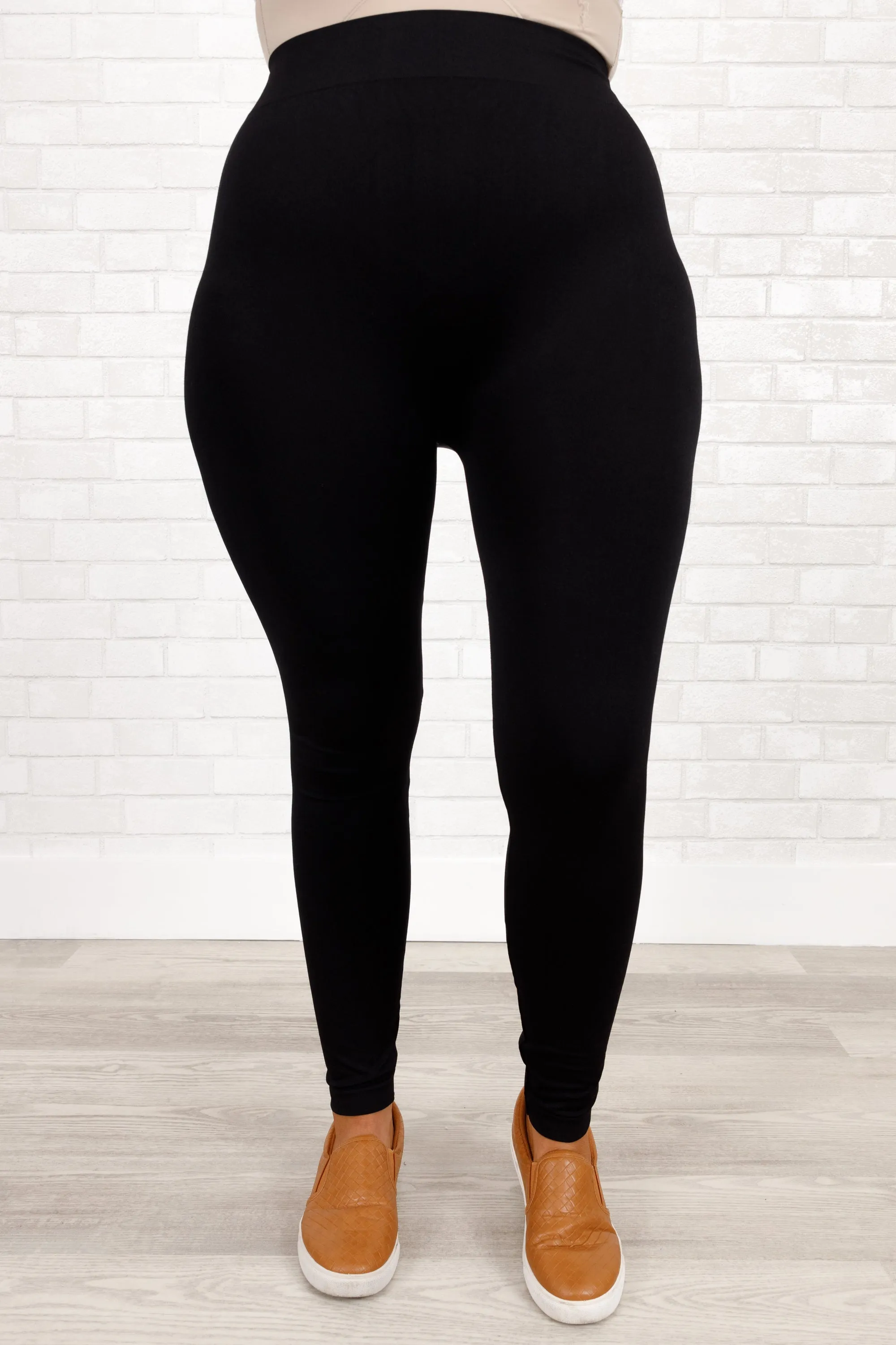 Let Me See You Walk Leggings, Black