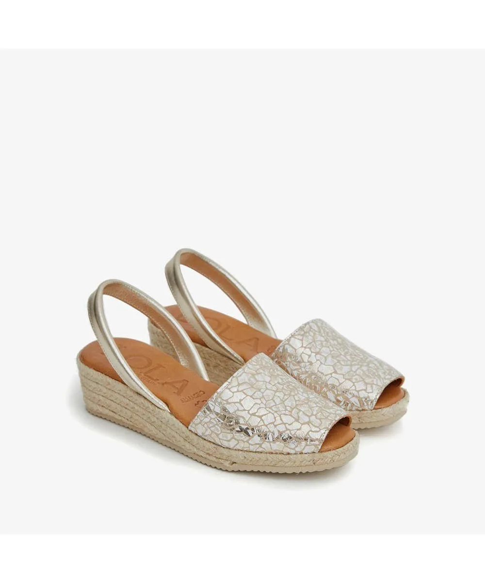 Lola Almagro Platinum Binimel Sandal