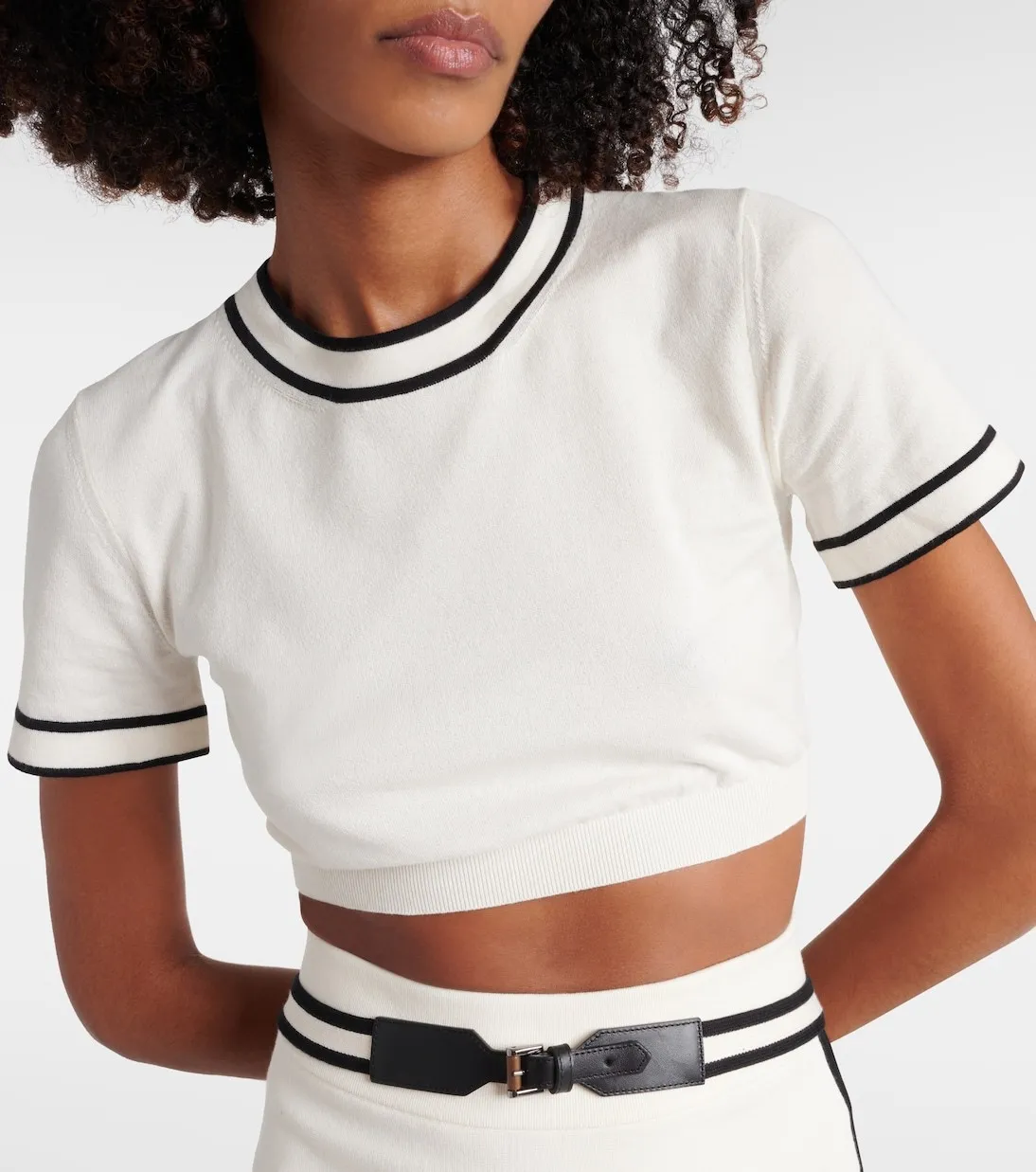 MaxMara  |Crew Neck Plain Short Sleeves Logo Cropped Tops