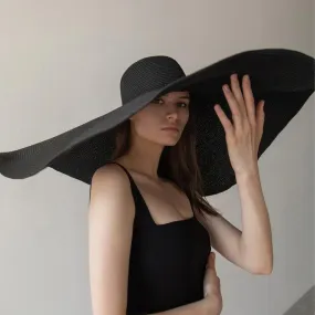 Oversized Wide Brim Sun Hat - Stay Stylish and Protected