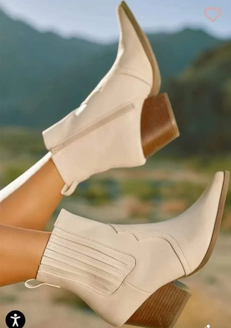 Vaca White Bootie